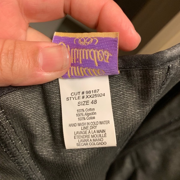 Cute Crossbones Boning Corset Size 48 - Picture 3 of 4